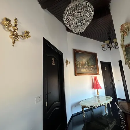 Canada Castle Konukevi 4*