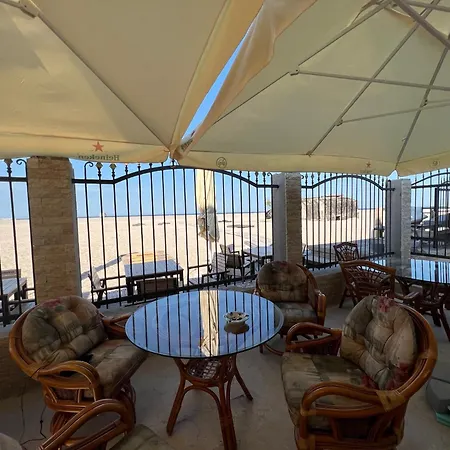 Pensiune Canada Castle