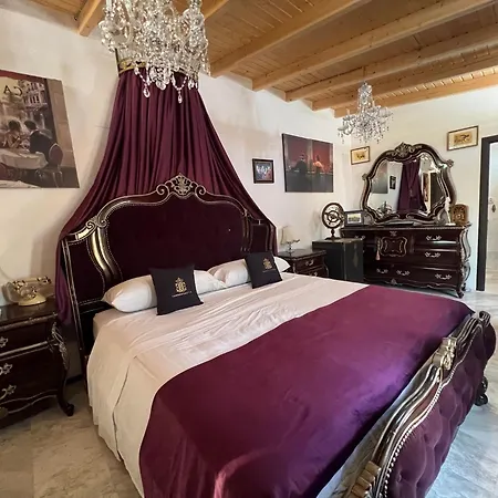 Canada Castle Pensiune 4*