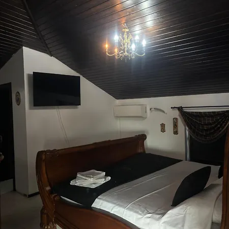 Canada Castle 4*