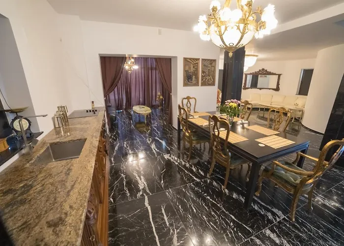 Gasthof Canada Castle