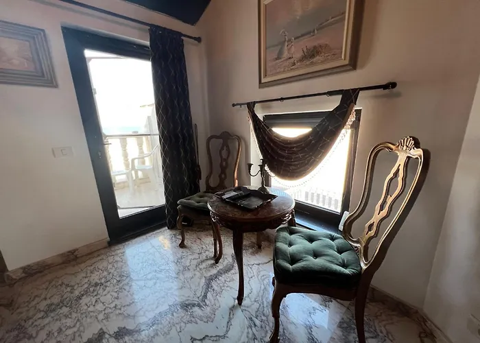 Gasthof Canada Castle