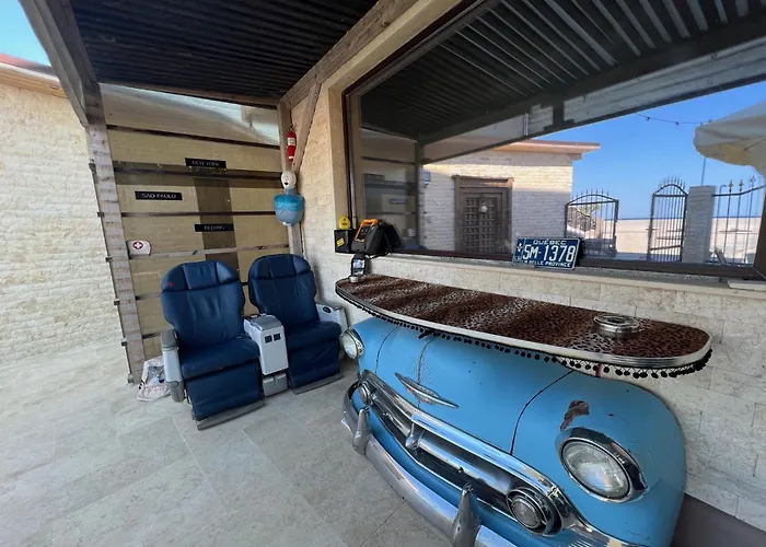 Guest house Canada Castle 4*